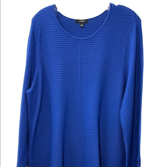 NWT Alfani Blue Scoop Neck Ribbed Top 3X - Picture 2 of 6